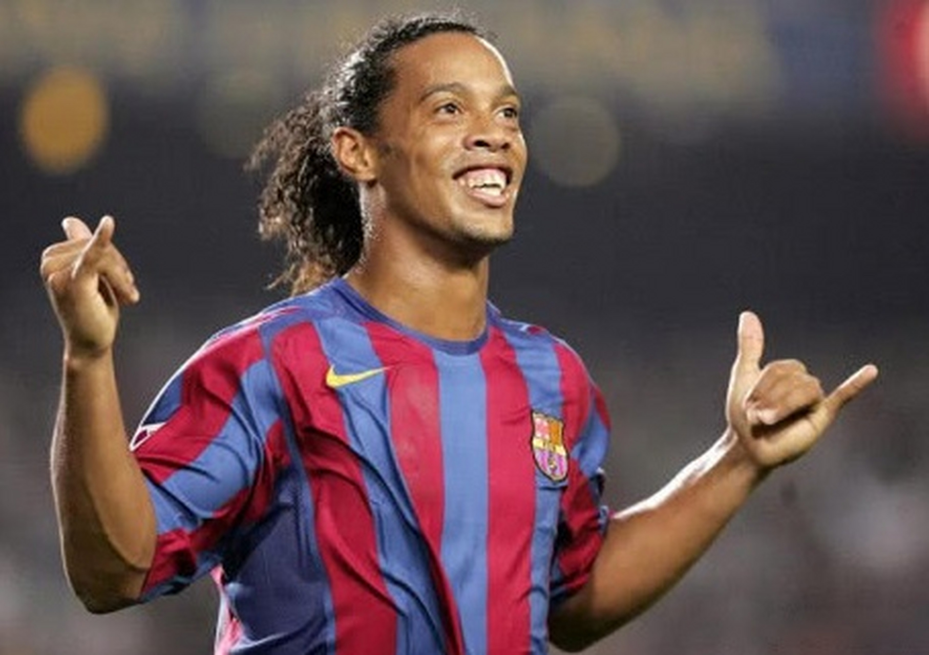 据接近球队 据接近球队