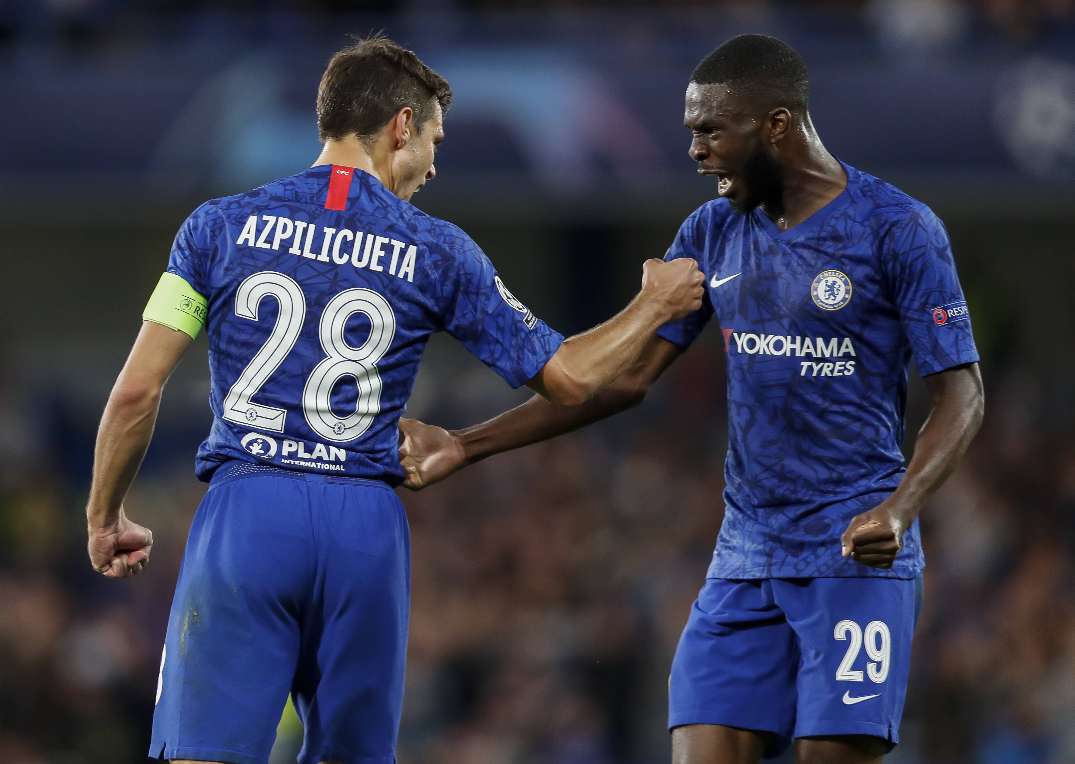 在二审中依 在二审中依