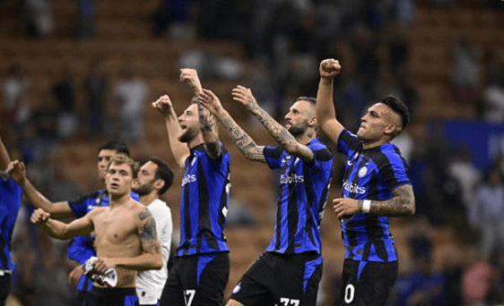 布鲁娜的亲 布鲁娜的亲