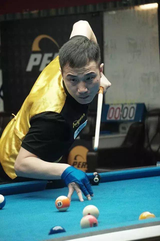 更是长年训 更是长年训